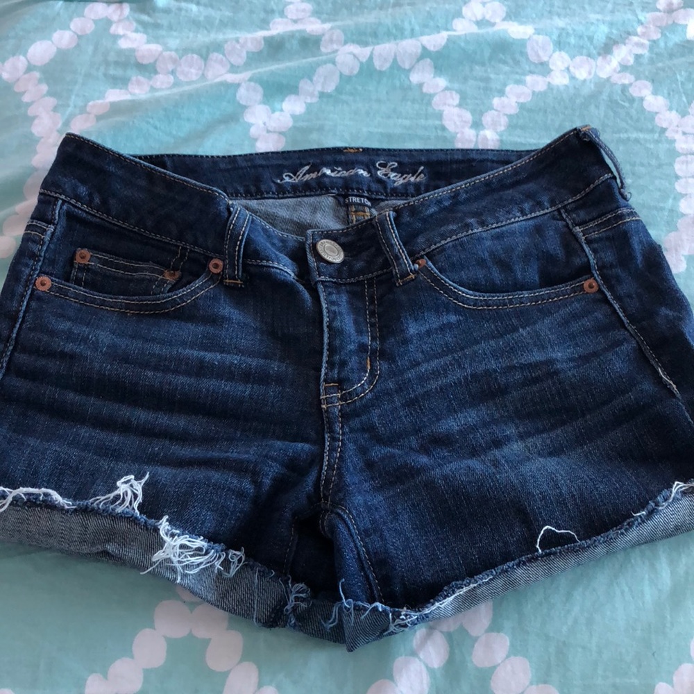 America Eagle mid thigh shorts